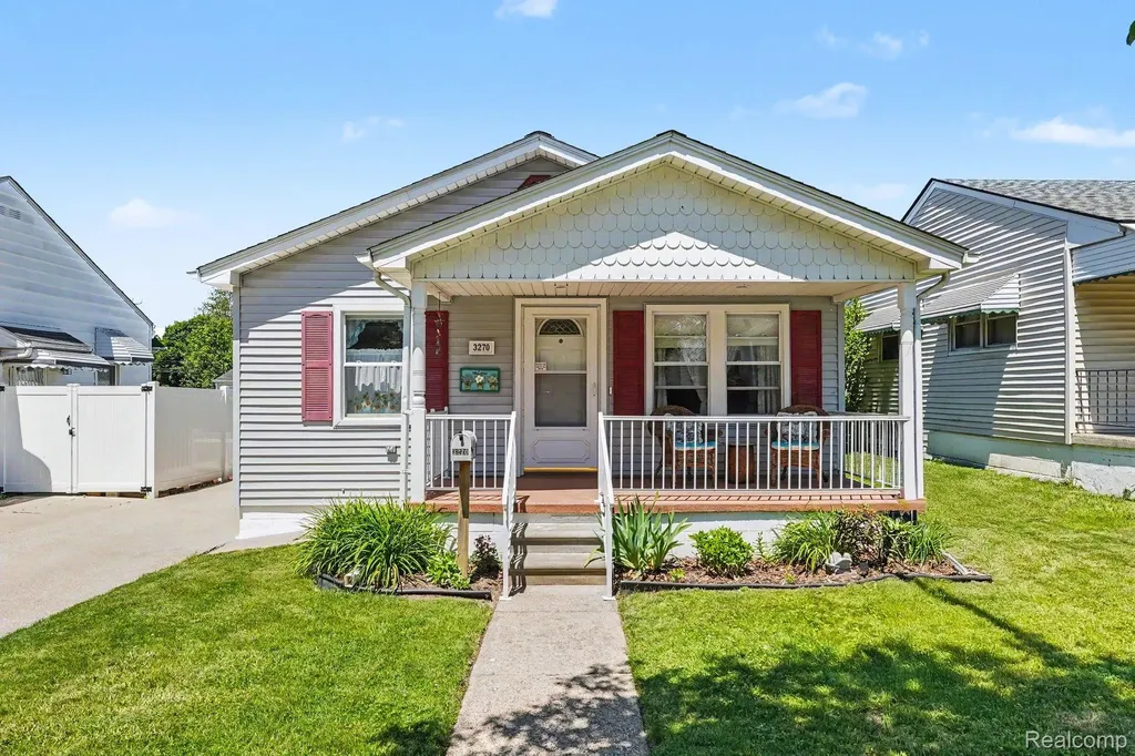 3270 Charles Street Trenton City MI 48183