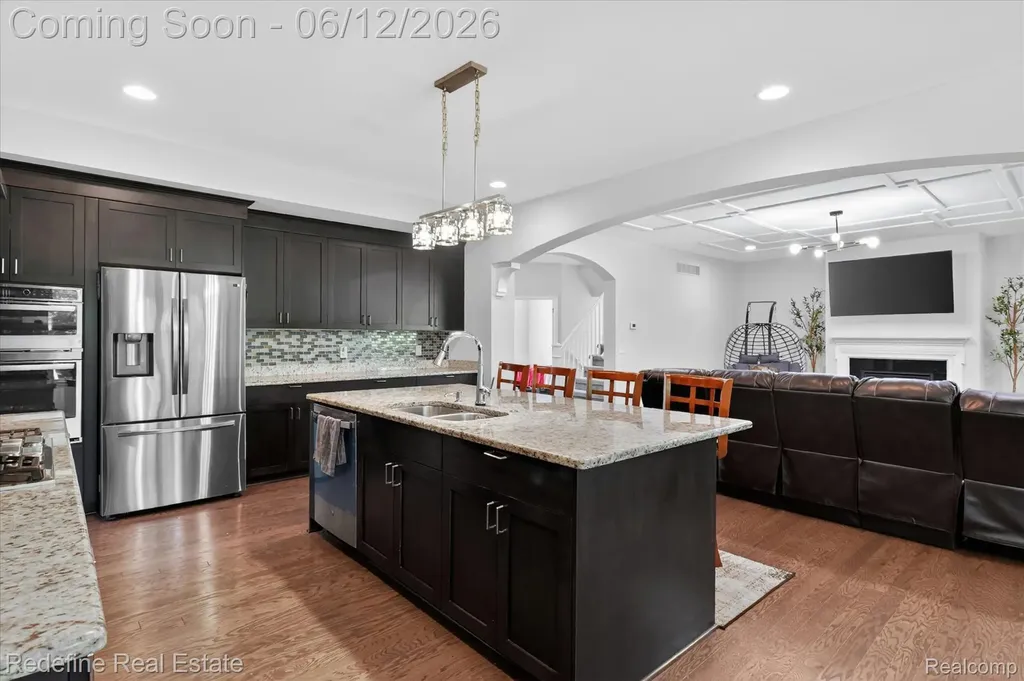 2976 Andlaur Drive Rochester Hills City MI 48307