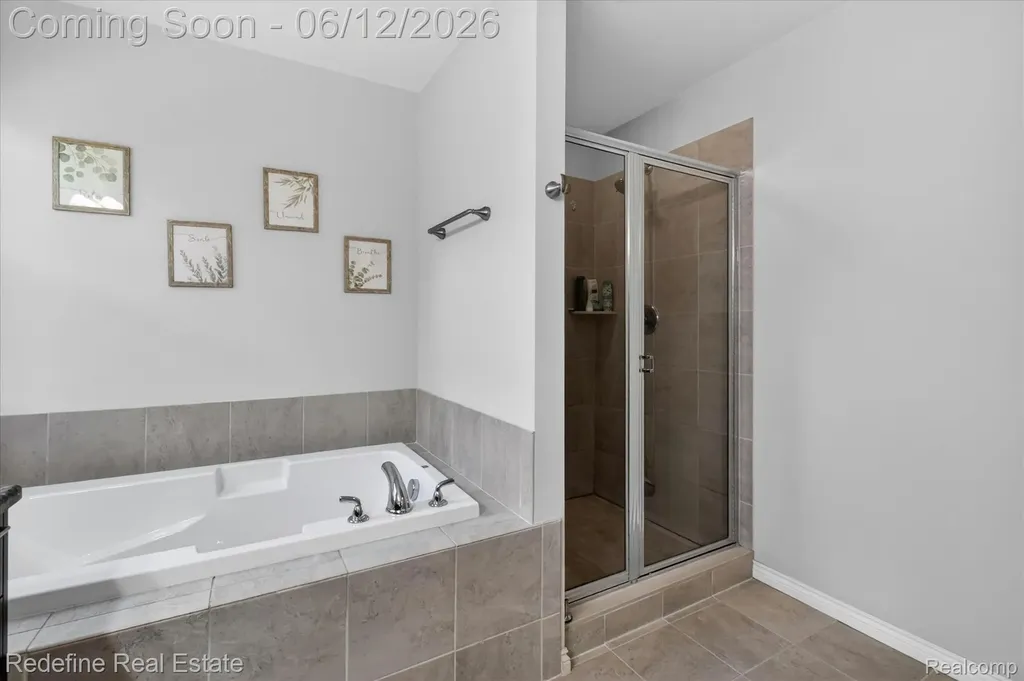 2976 Andlaur Drive Rochester Hills City MI 48307