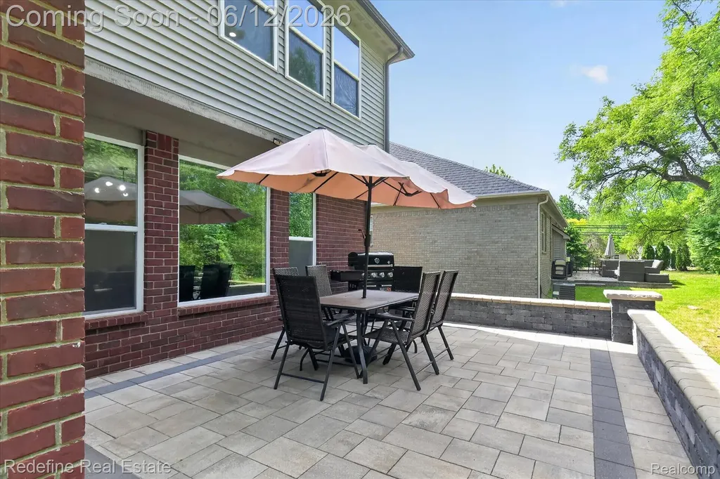 2976 Andlaur Drive Rochester Hills City MI 48307