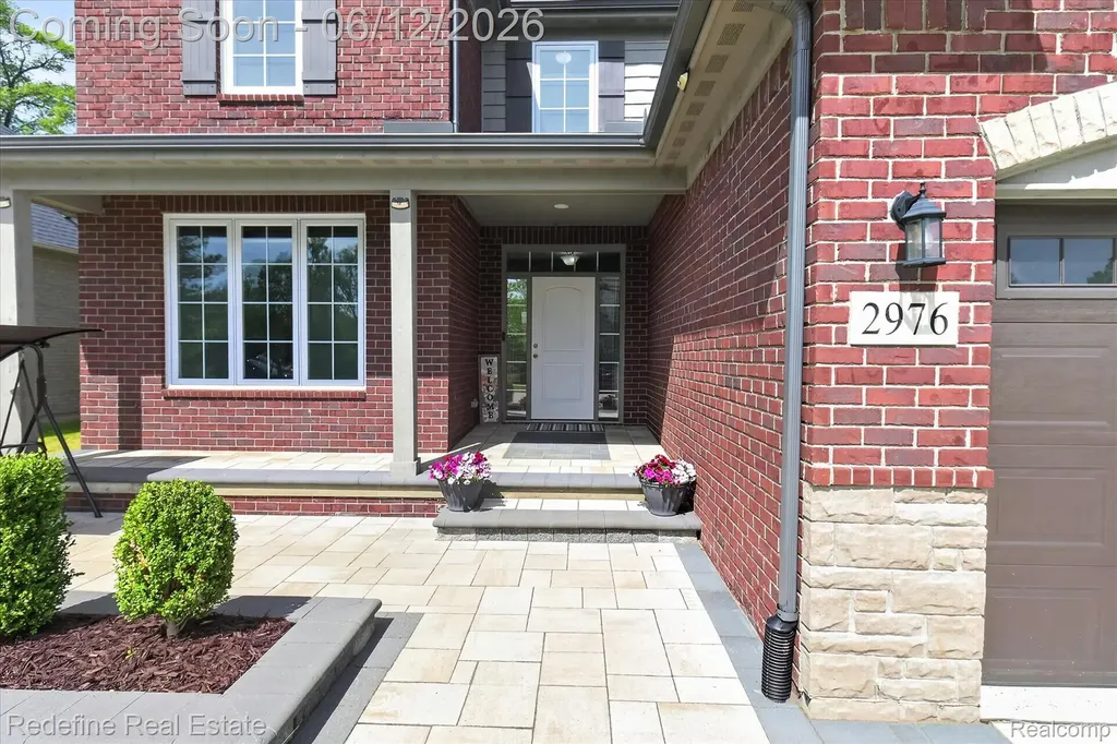 2976 Andlaur Drive Rochester Hills City MI 48307