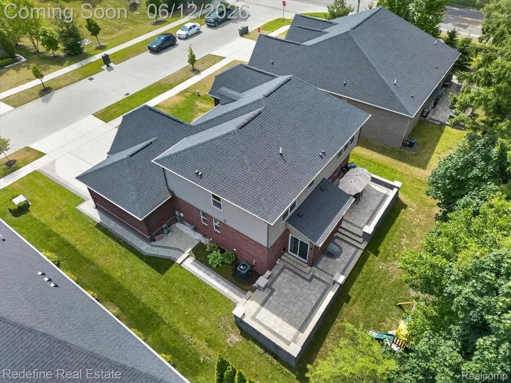 2976 Andlaur Drive Rochester Hills City MI 48307