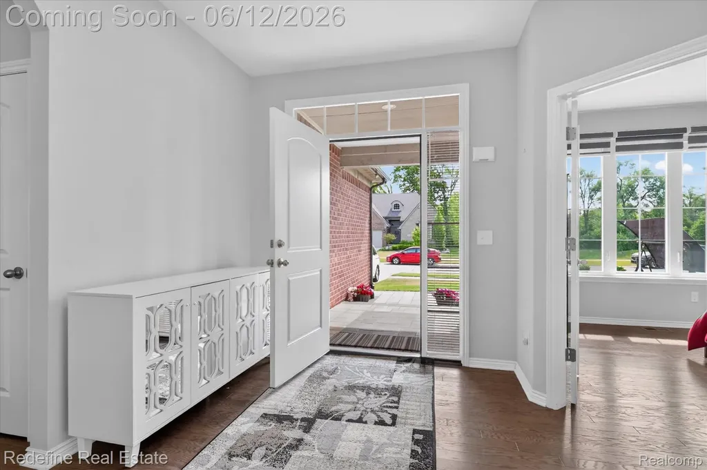2976 Andlaur Drive Rochester Hills City MI 48307