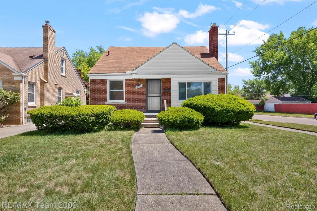 18900 Forrer Street Detroit City MI 48235