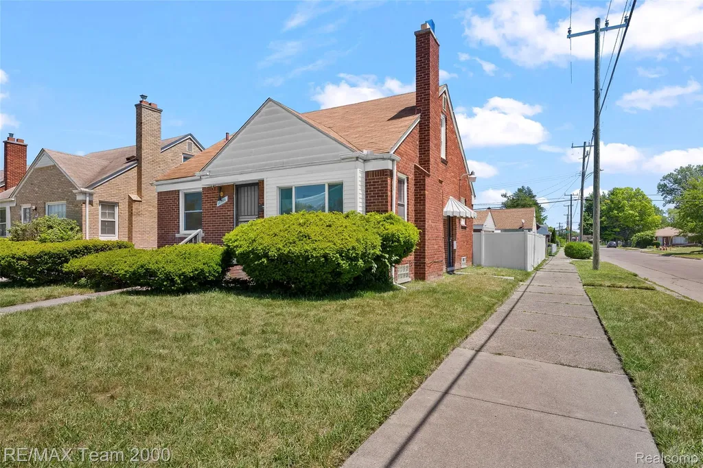 18900 Forrer Street Detroit City MI 48235