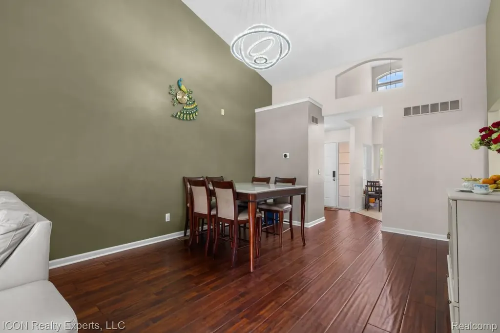 531 Cherry Grove Road Canton Charter Township MI 48188
