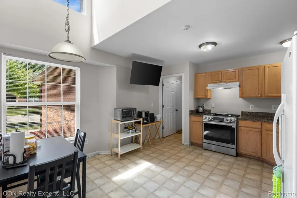531 Cherry Grove Road Canton Charter Township MI 48188