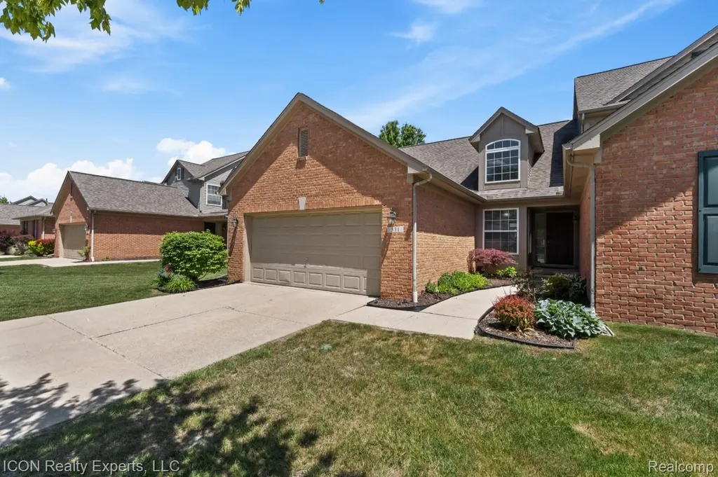 531 Cherry Grove Road Canton Charter Township MI 48188
