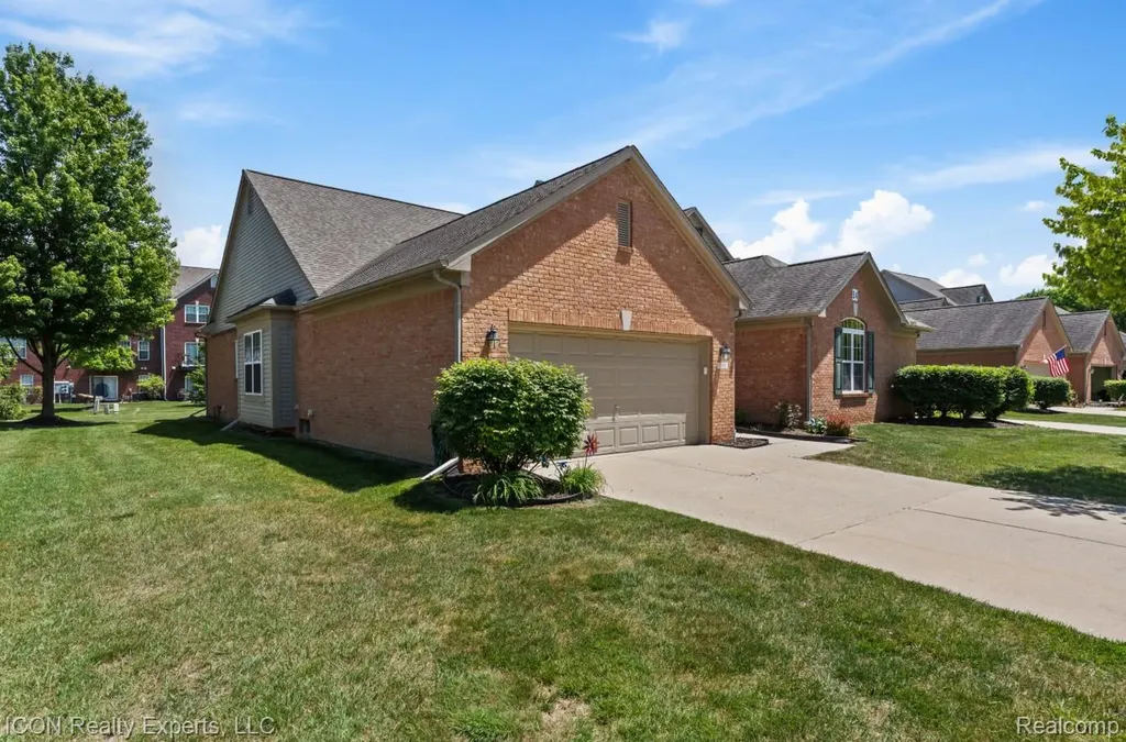 531 Cherry Grove Road Canton Charter Township MI 48188