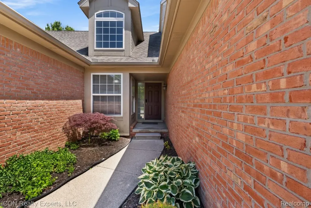 531 Cherry Grove Road Canton Charter Township MI 48188