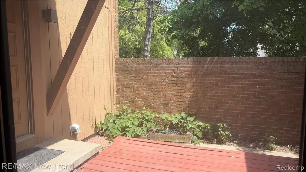 6200 Andrea Lane West Bloomfield Charter Township MI 48322