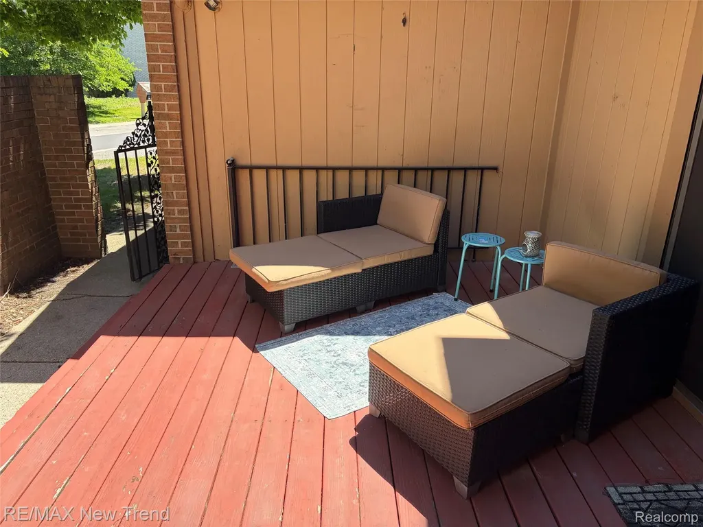 6200 Andrea Lane West Bloomfield Charter Township MI 48322