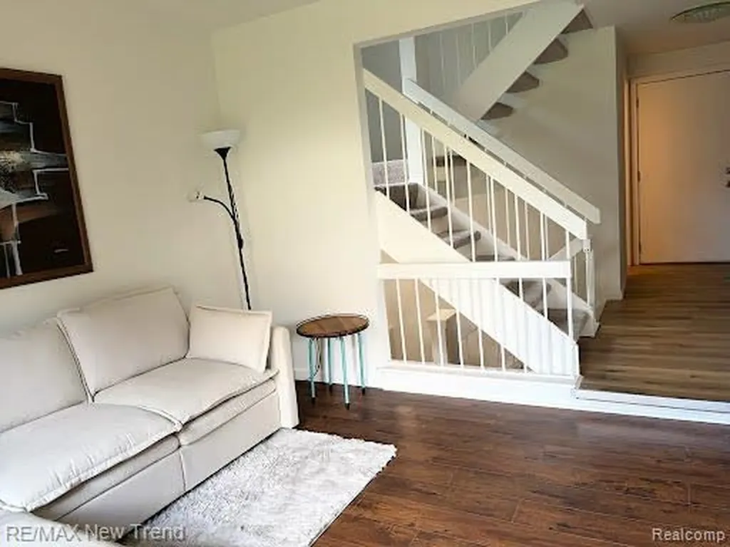 6200 Andrea Lane West Bloomfield Charter Township MI 48322