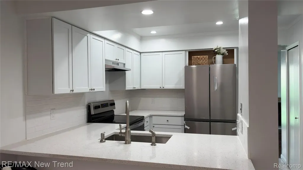 6200 Andrea Lane West Bloomfield Charter Township MI 48322