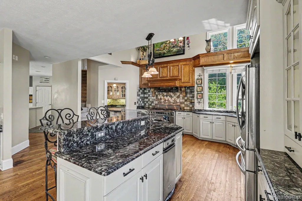 16400 Easudes Road Sharon Township MI 49240