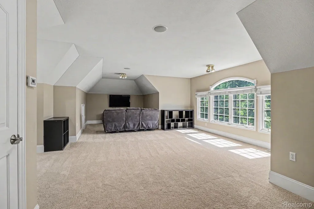 16400 Easudes Road Sharon Township MI 49240