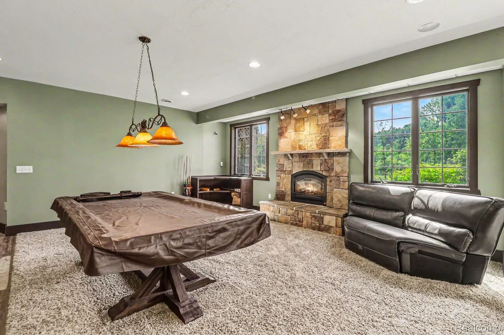 16400 Easudes Road Sharon Township MI 49240