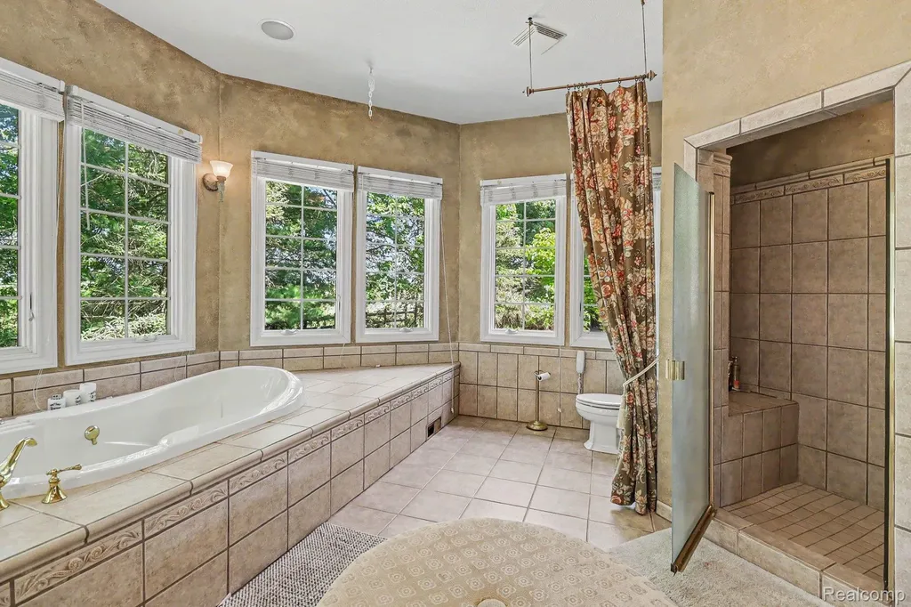 16400 Easudes Road Sharon Township MI 49240