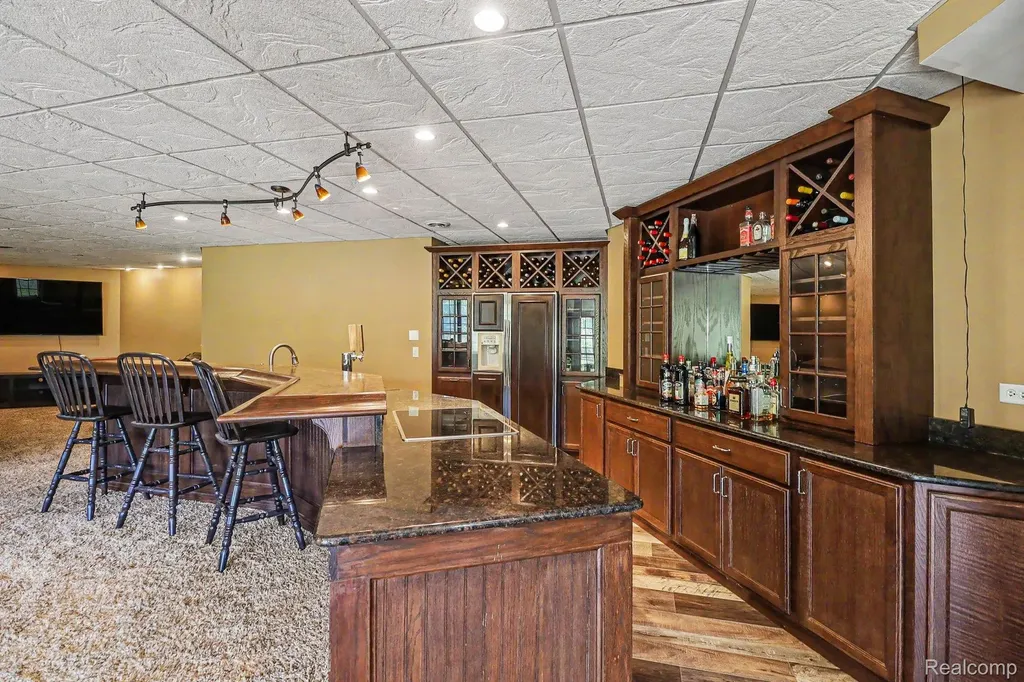 16400 Easudes Road Sharon Township MI 49240
