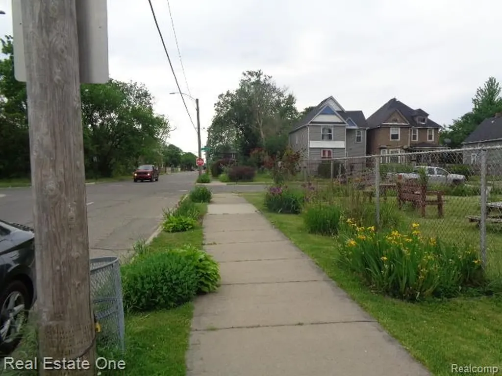 8415 Brush Street Detroit City MI 48202