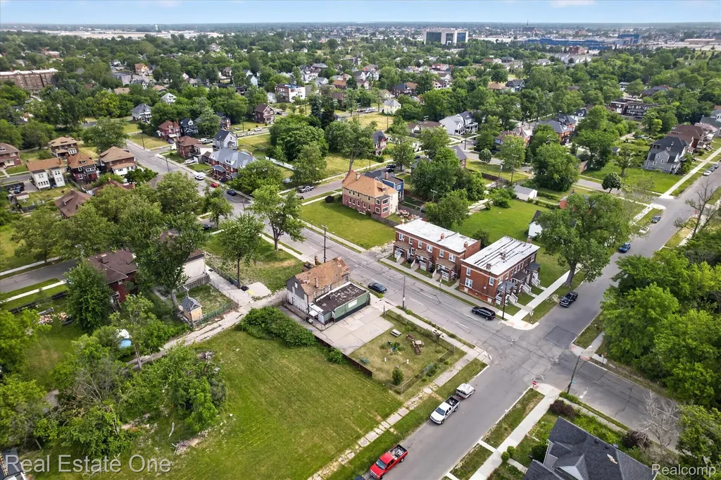 8415 Brush Street Detroit City MI 48202