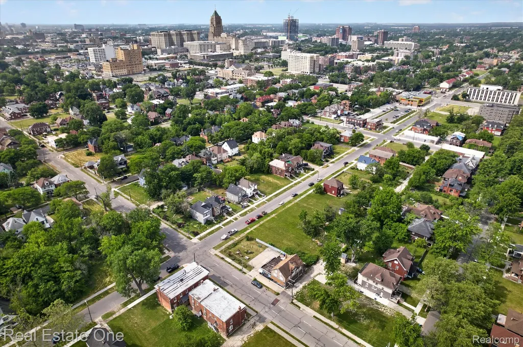 8415 Brush Street Detroit City MI 48202