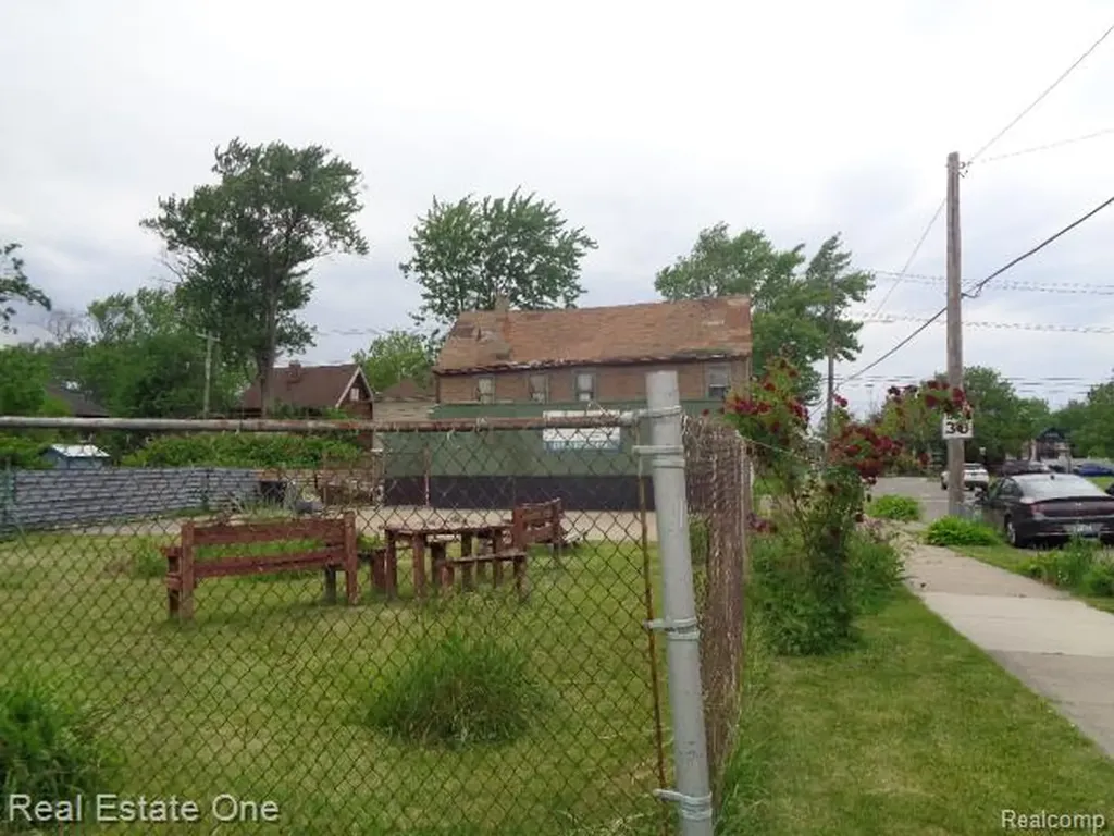 8415 Brush Street Detroit City MI 48202