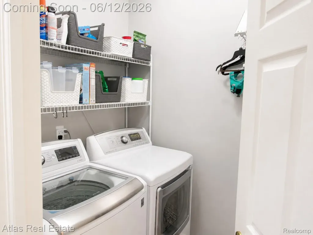 1031 Maya Court Troy City MI 48085