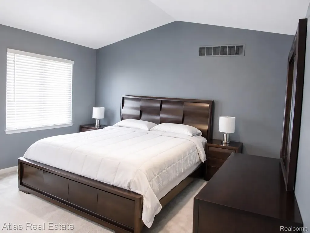 1031 Maya Court Troy City MI 48085