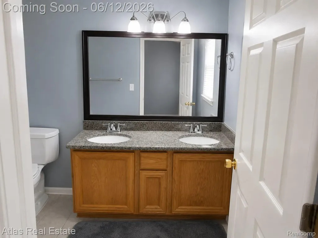 1031 Maya Court Troy City MI 48085