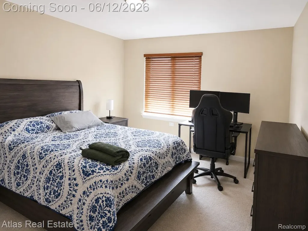 1031 Maya Court Troy City MI 48085