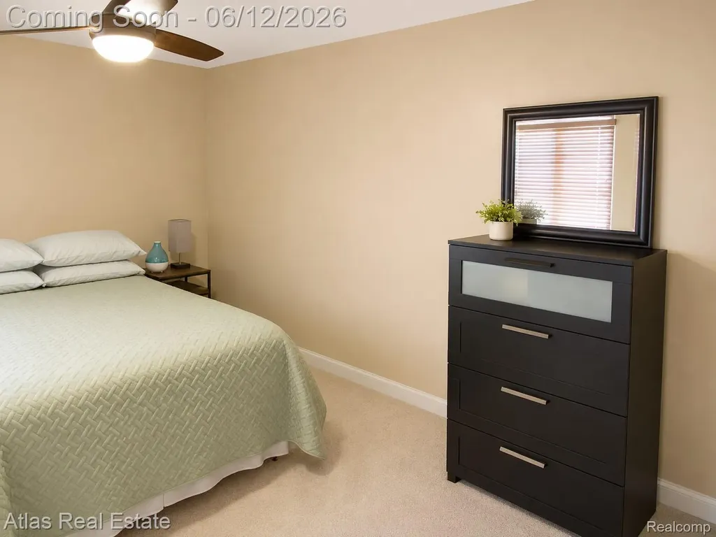 1031 Maya Court Troy City MI 48085