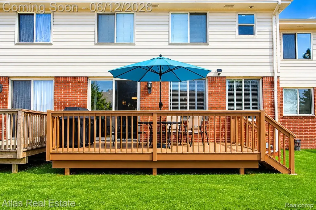 1031 Maya Court Troy City MI 48085