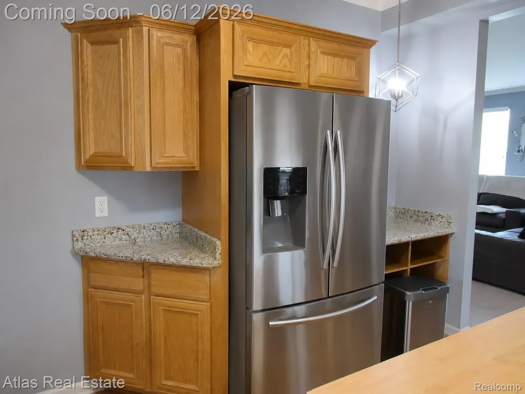 1031 Maya Court Troy City MI 48085