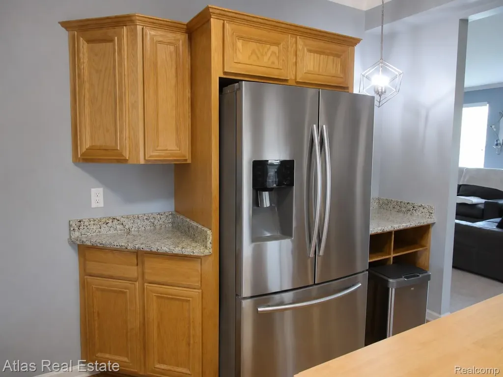 1031 Maya Court Troy City MI 48085