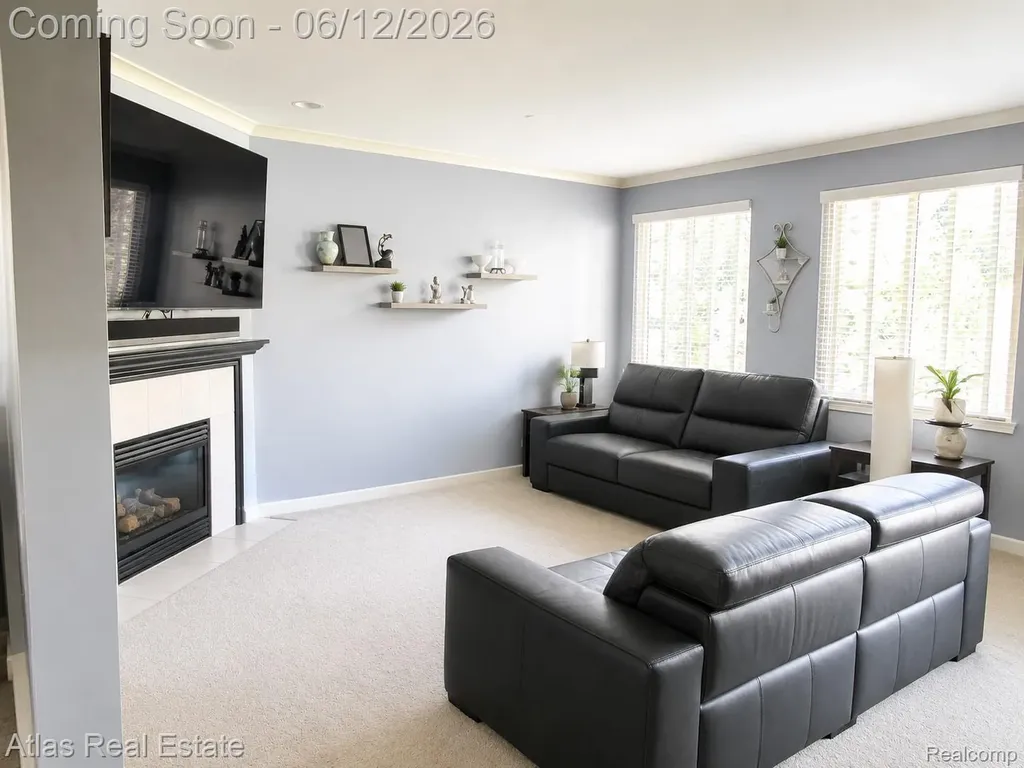 1031 Maya Court Troy City MI 48085