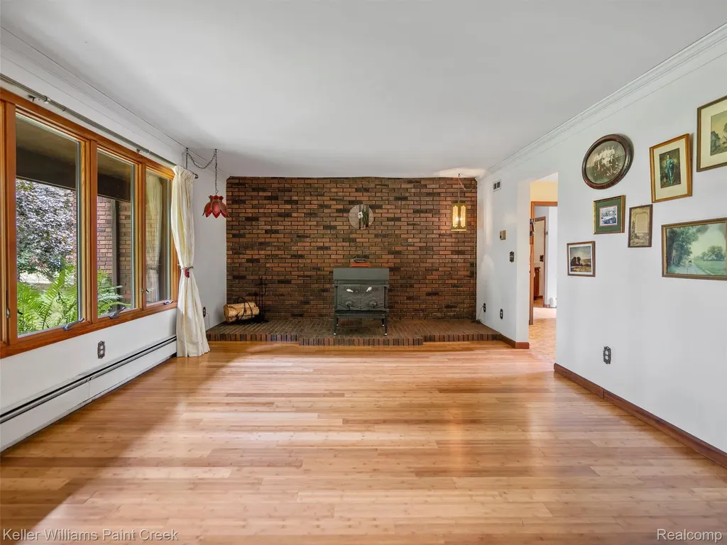 5500 Seymour Lake Road Brandon Charter Township MI 48371