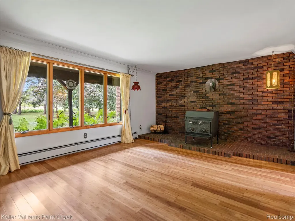 5500 Seymour Lake Road Brandon Charter Township MI 48371