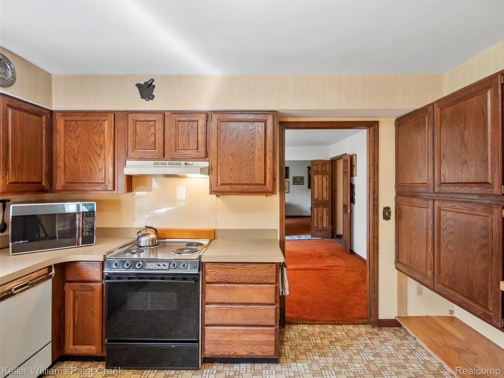 5500 Seymour Lake Road Brandon Charter Township MI 48371