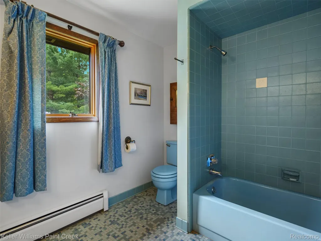 5500 Seymour Lake Road Brandon Charter Township MI 48371