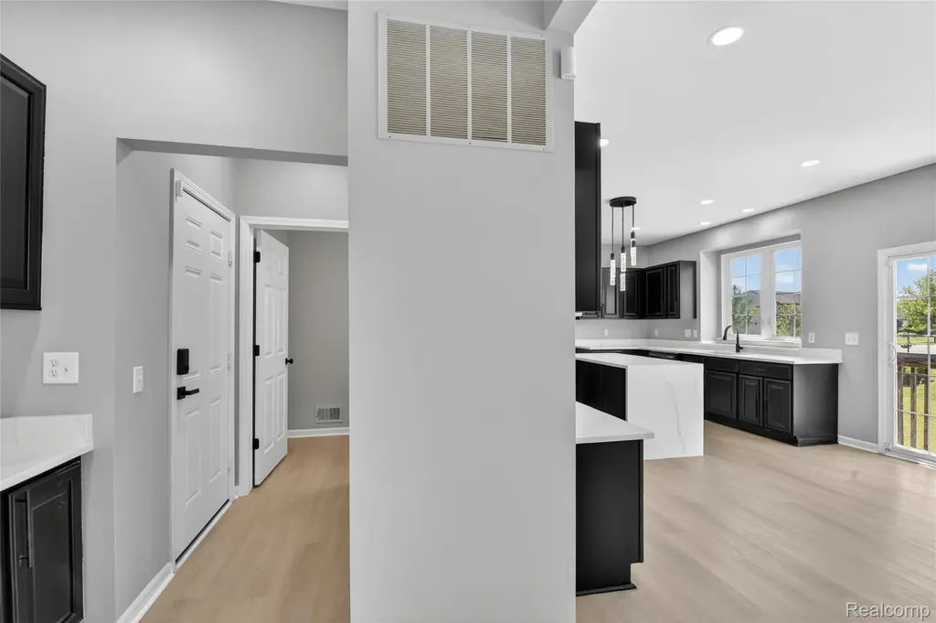 8862 Prairie Street York Charter Township MI 48197