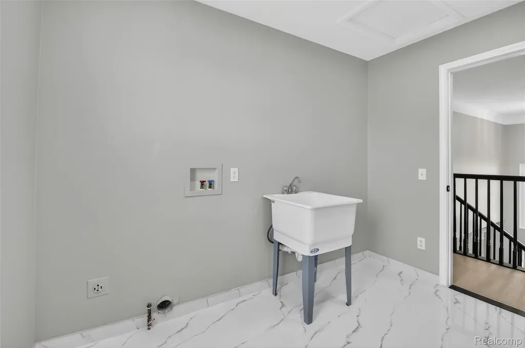 8862 Prairie Street York Charter Township MI 48197
