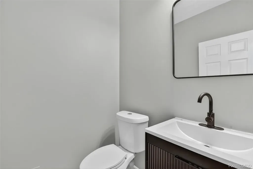 8862 Prairie Street York Charter Township MI 48197
