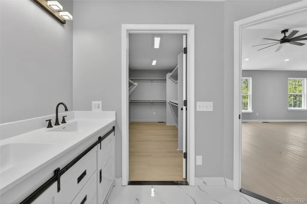 8862 Prairie Street York Charter Township MI 48197