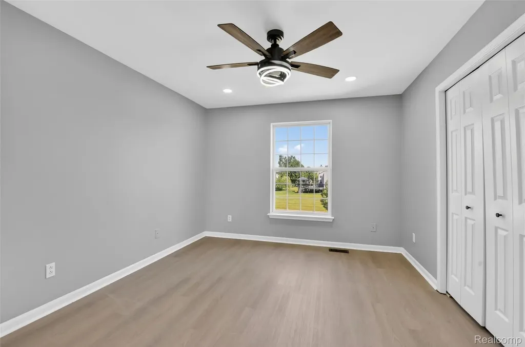 8862 Prairie Street York Charter Township MI 48197