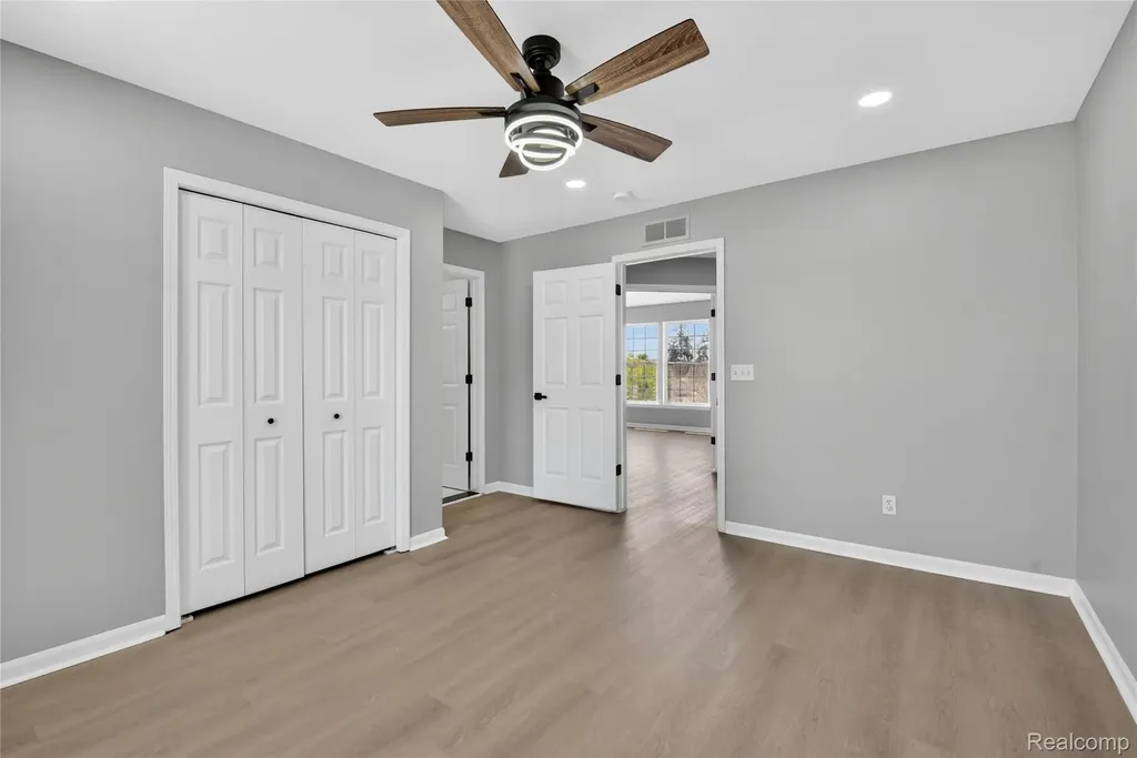 8862 Prairie Street York Charter Township MI 48197