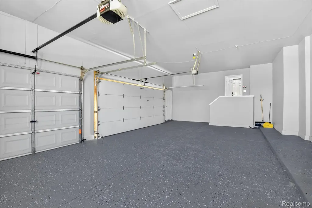 8862 Prairie Street York Charter Township MI 48197