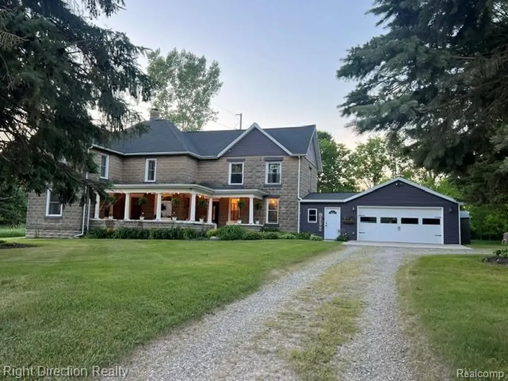 2601 Beck Road Genoa Township MI 48843