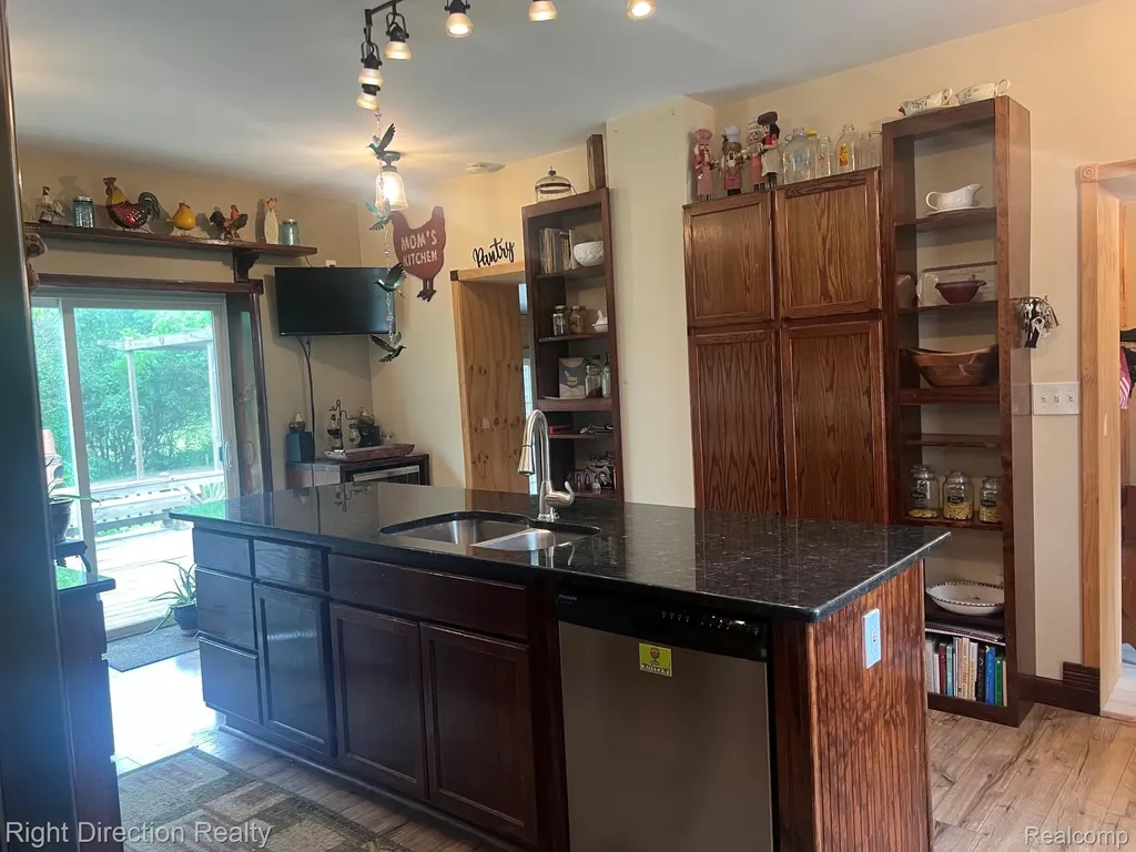 2601 Beck Road Genoa Township MI 48843