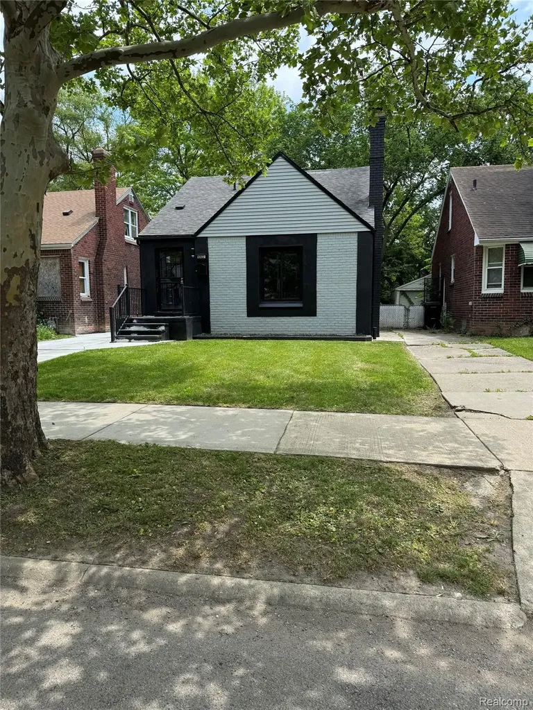 10822 Mckinney Street Detroit City MI 48224